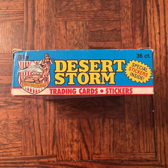 1991 Topps Desert Storm Trading and Picture Cards - Picture 7 of 7